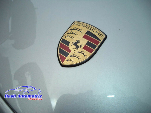 Emblema Capot Delantero Porsche Logotipo Foto 4