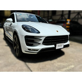 Porsche Macan Turbo 