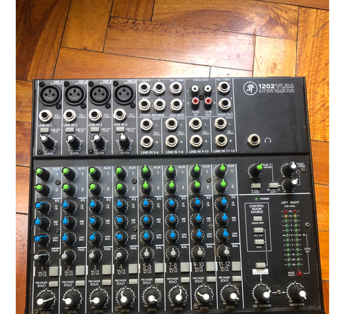 Mixer Mackie 1202 Vlz4 Excelente Estado