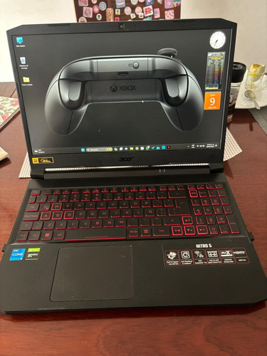 Laptop Acer Nitro 15.6  16 Ram 512 Ssd Gtx1650 Color Negro 