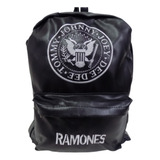  Mochilas De Cuero Ramones Vs. Modelos Rockería Que Sea Rock