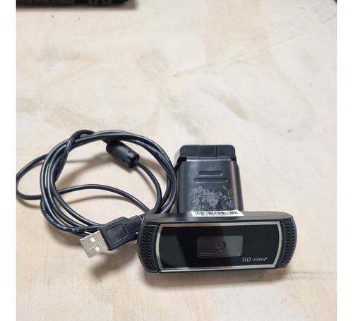 Cámara Web Cam Nisuta 1080p Con Micrófono 