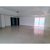 Casa Comercial En Venta Ubicada En Medellin Sector Laureles (24282).