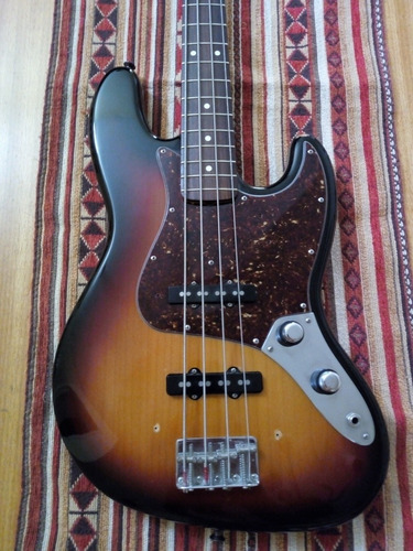 Fender Jazz Bass American Vintage Avri Reissue 62 