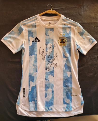 Camiseta Selección Argentina Firmada Por Lautaro Martínez 