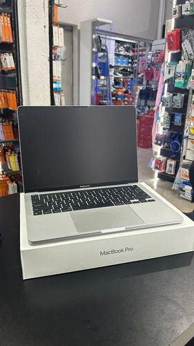 Macbook Pro 13'' M1 Chip 8gb 512gb Cinza Espacial Usado