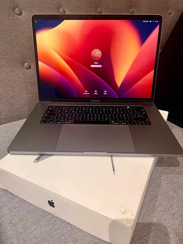 Apple Macbook Pro I7 16gb 512gb 2gb Gráficos Dedicados. 2017