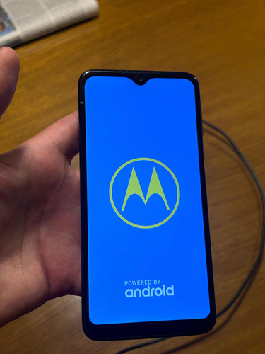 Motorola Moto G8 Play Azul Android 32gb Con Cargador