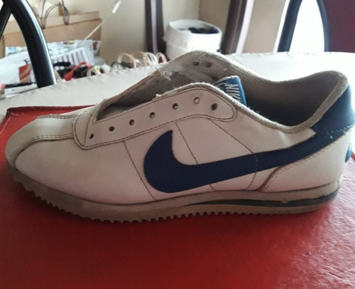 Zapatillas De Cuero Blancas De Marca