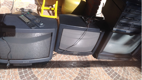 3 Tvs De Tubo Funcionando