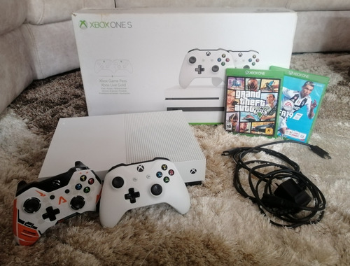 Xbox One S 