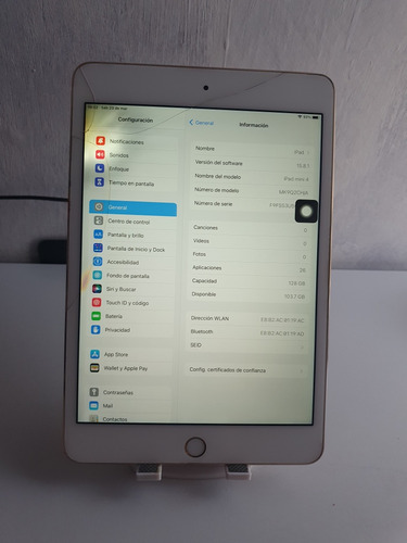 iPad Mini 4 128gb Gold Con Detalle En Pantalla