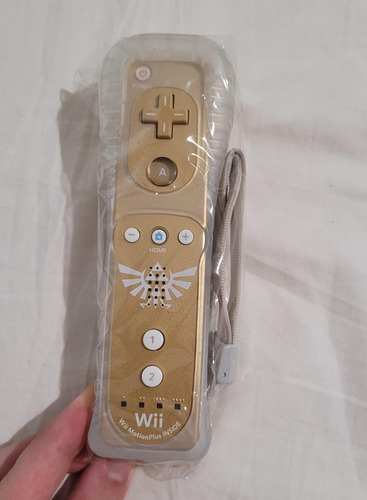 Wii Remote Edição Zelda Skyward
