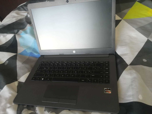 Laptop Hp 245 G7