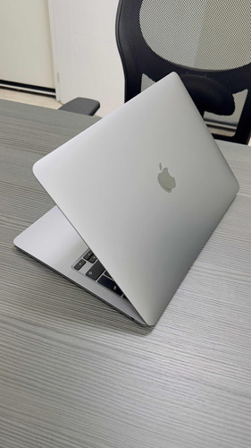 Macbook Pro 13 2022