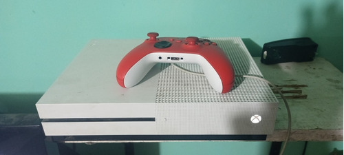 Microsoft Xbox One S 500gb Standard Color  Blanco + Fifa 19 