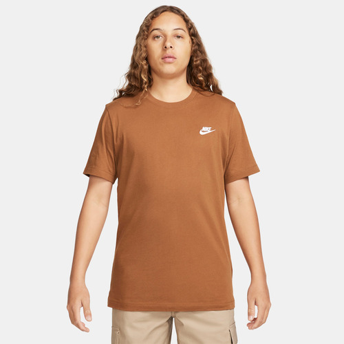 Remera Para Hombre Nike Sportswear Club Marrón