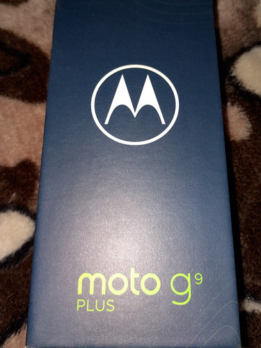 Celular Motorola G9 Plus.