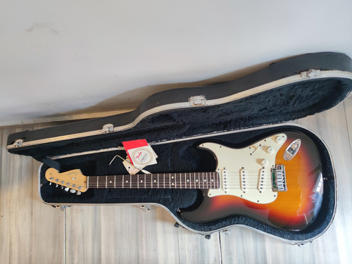 Guitarra Eléctrica Fender Stratocaster American Standard 