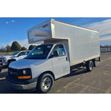 2017 Chevrolet Express 3500 Caja Seca 10' Pies + Copete 