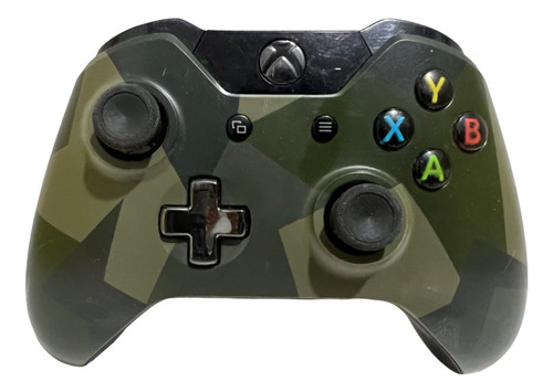 Control Xbox One Edición Camuflaje Medio Uso
