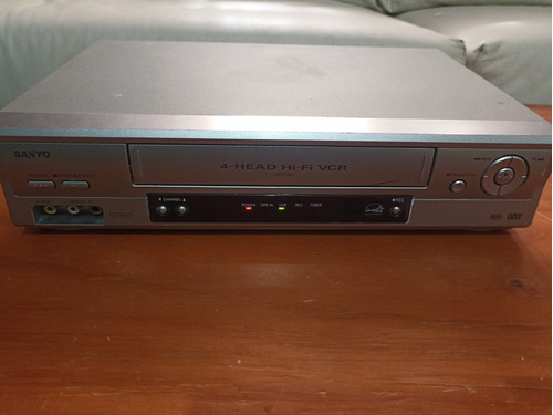 Videocasetera Vhs Sanyo 