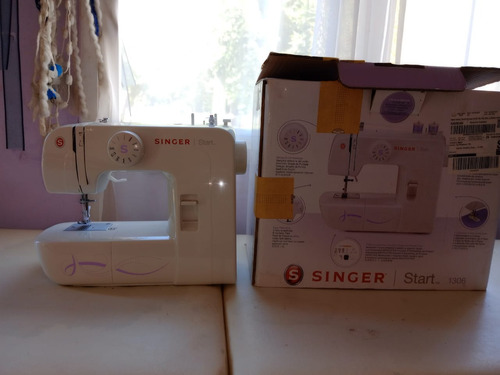 Máquina De Coser Recta Singer Start 1306 Portable 