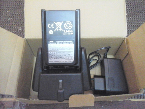 Bateria P/ Rádio Vertex Vx231 + Carregador Lithium 2000mah