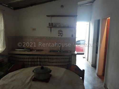 Milagros Inmuebles Casa Venta Cabudare Lara La Piedad Norte Economica Residencial Economico Código Inmobiliaria Rent-a-house 25-7832 - Imagen 2