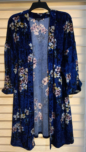 Kimono Floral Terciopelo Talla S / Limpia De Closet M