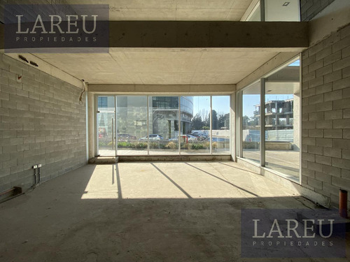 Local En Alquiler - Officia Pilar Work - Imagen 4