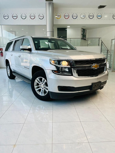 Chevrolet Suburban 2015