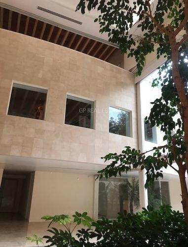 Bosques De Las Lomas De Arq. De Renombre. Casa Con Terrazas - Imagen 3