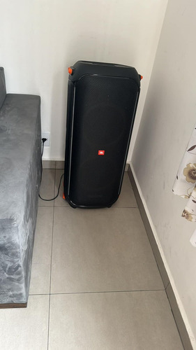 Caixa De Som Jbl 710 Semi Nova