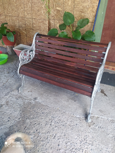 Banca Para Jardín En Aluminio Masiso Y Madera De Caoba