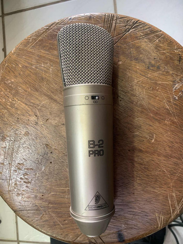 Microfone B-2 Pro Behringer Condensador Menor Preço