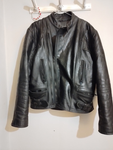 Campera De Cuero Motoquera Con Protección 