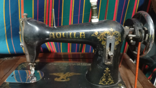 Singer Máquina De Coser Antigua Aguila 