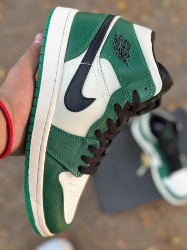 Jordan Retro 1 Beige/verde (26mx)