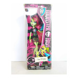 Monster High Coffin Bean Venus Mcflytrap Doll 11  Tall 2013