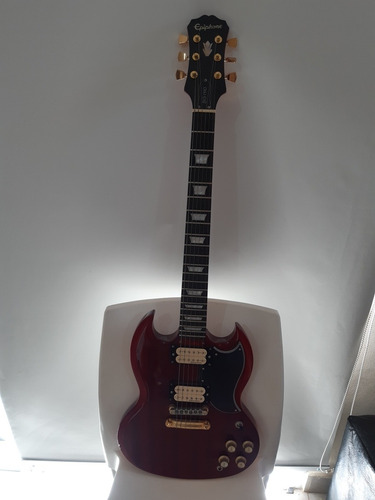 Guitarra Eléctrica EphiPhone Sg 400pro/custom