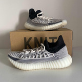 Yeezy V2 Cmpct Slate Panda (talla 28mx)