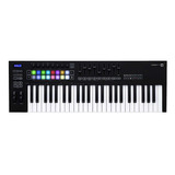 Teclado Controlador Novation Launchkey 49 Mk3