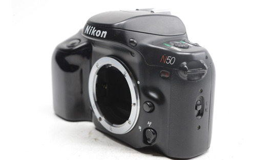 Nikon N50 Analógica (corpo)