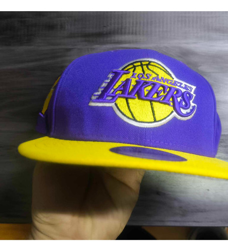 Gorra Newera Lakers 16 Champs Plana Snapback