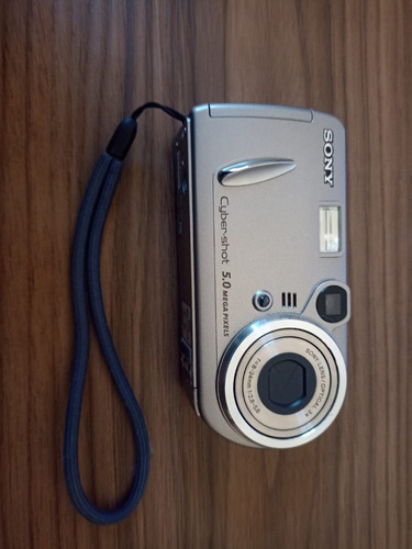 Câmera Sony Dsc-p92 (não Funciona)