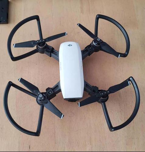 Drone Dji Spark Con Cámara Fullhd - Kit