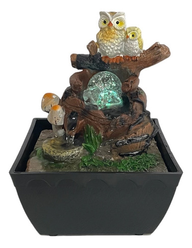 Figura Decorativa Cascada De Agua Con Luz Estatua