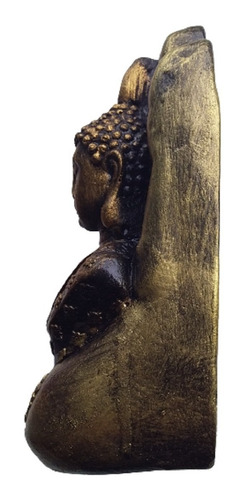 Estátua De Buda Na Mão Dourada