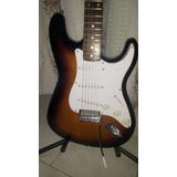 Guitarra Eléctrica Squier Stratocaster